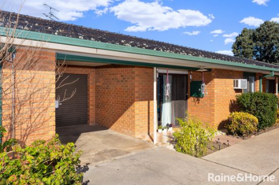 4/7 Langdon Avenue, Wagga Wagga, NSW 2650