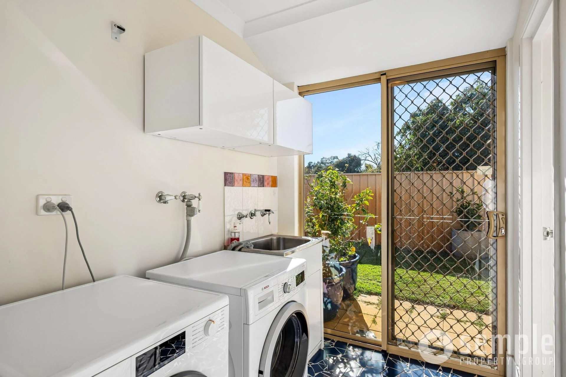 4/85-87 Leach Highway, Wilson, WA 6107