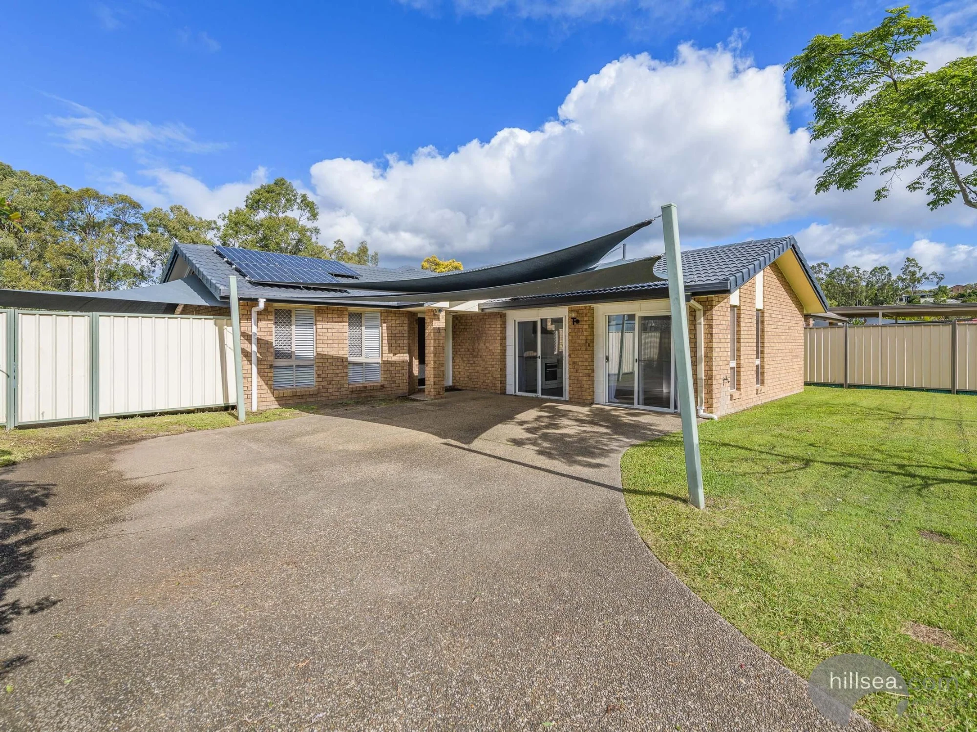 4 Adaminaby Drive, Helensvale, Qld 4212