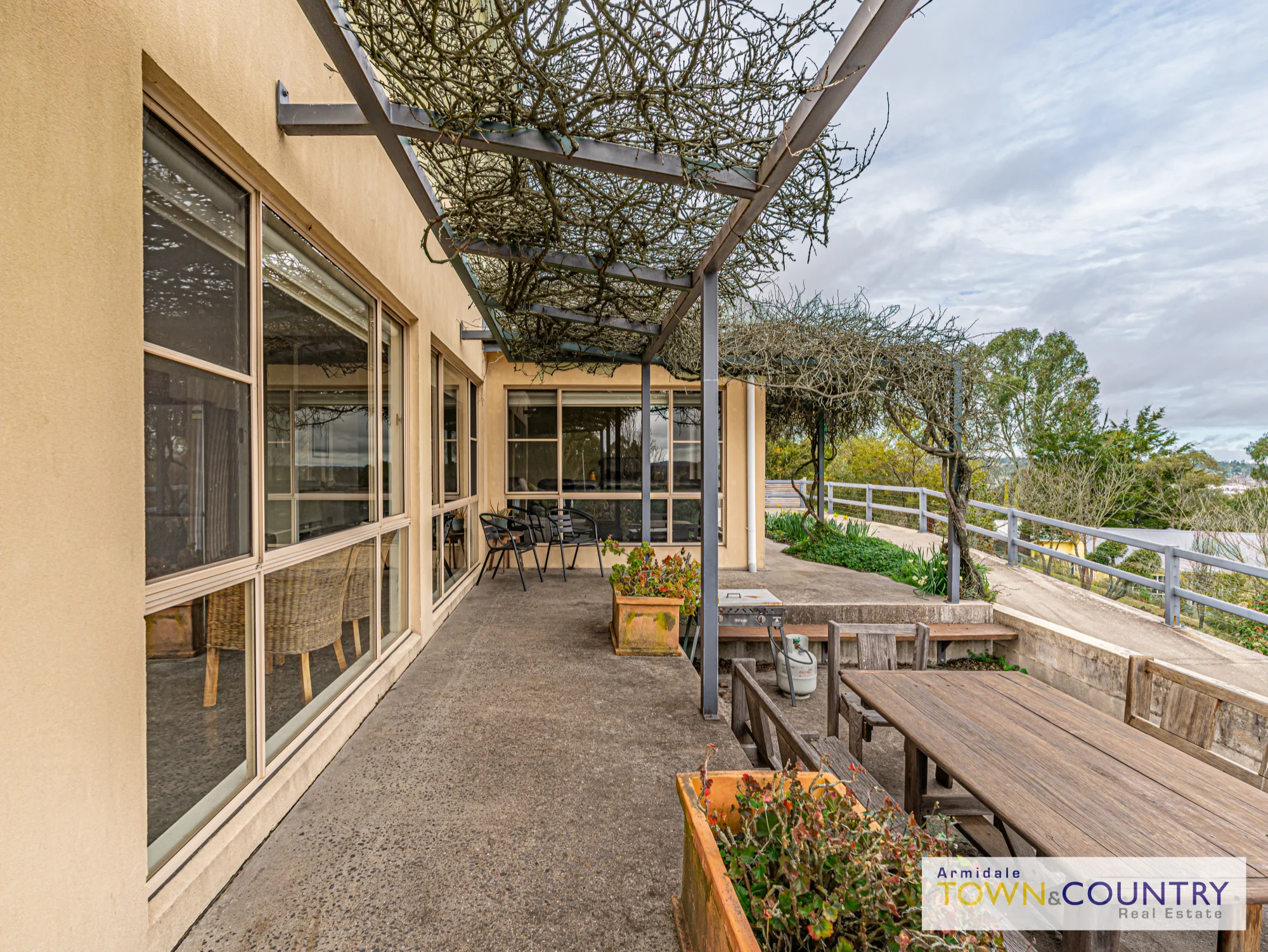 4 Amber close, Armidale, NSW 2350