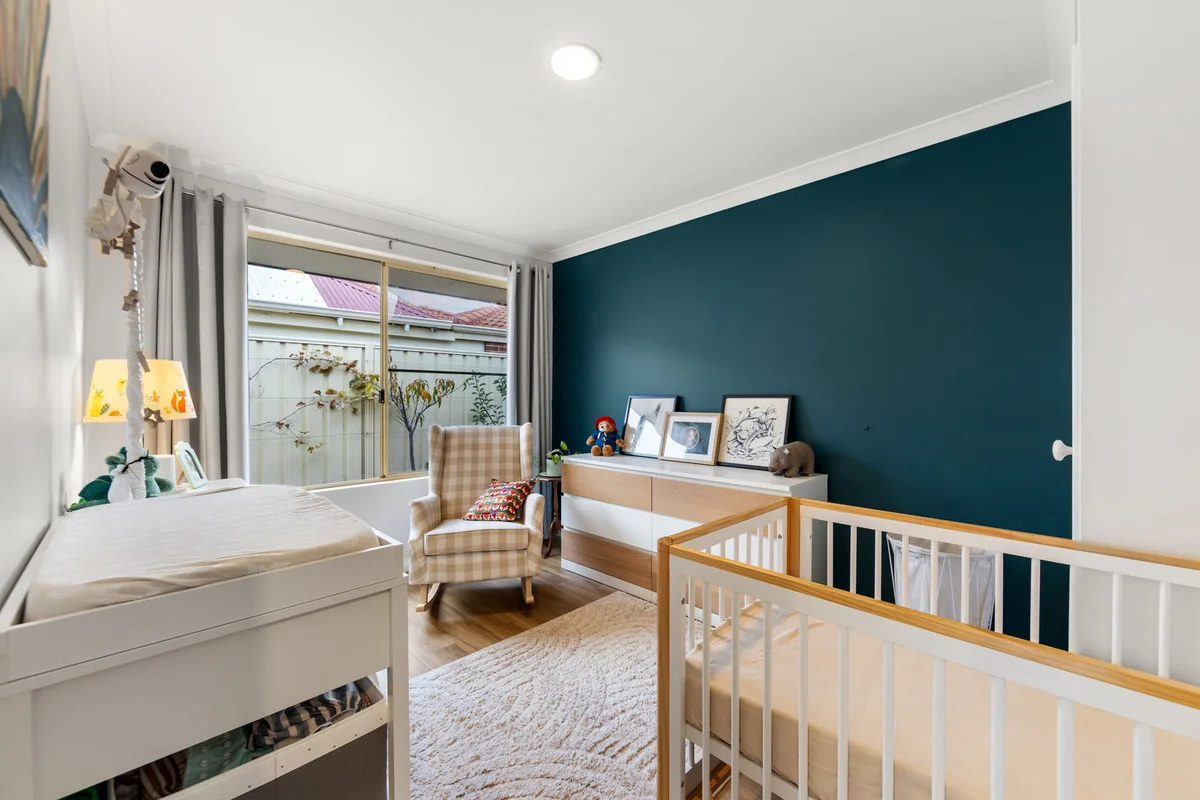 4 Bandol Gardens, Secret Harbour, WA 6173