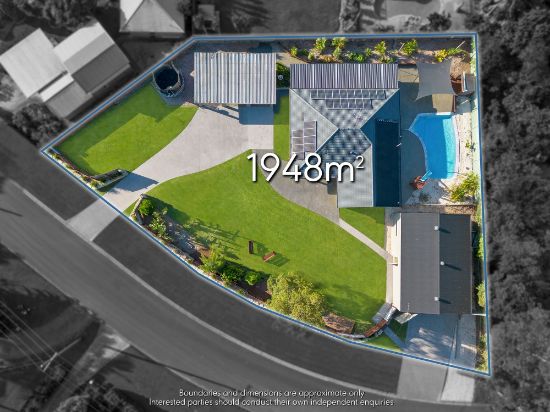 4 Banksia Street, Redland Bay, Qld 4165