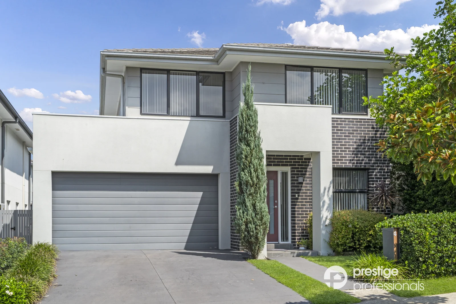 4 Bartholomew Circuit, Moorebank, NSW 2170