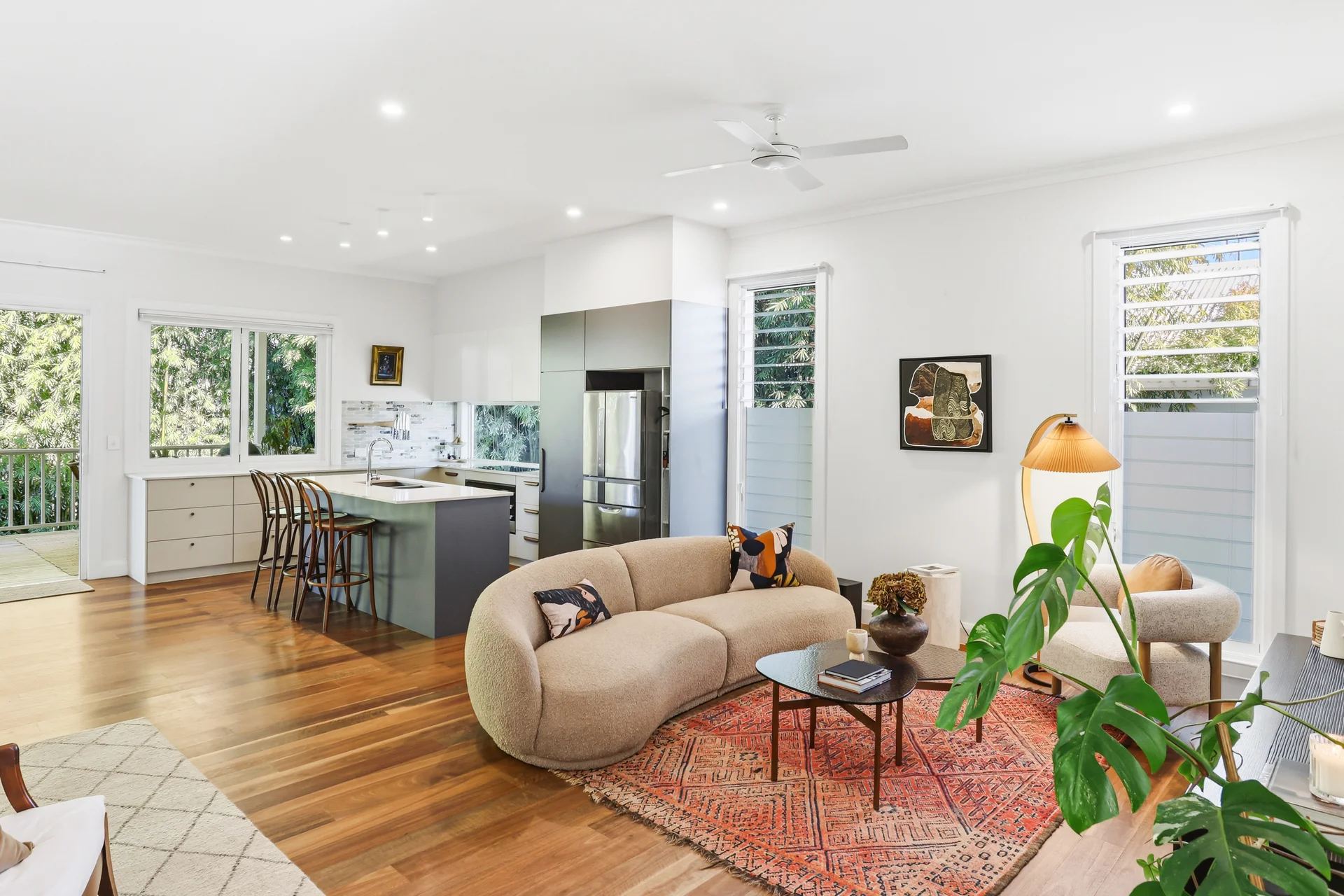 4 Barton Avenue, Southport, Qld 4215