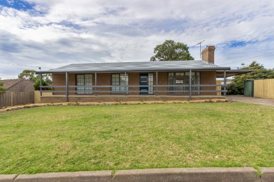 4 Blair Ct, Grovedale, Vic 3216