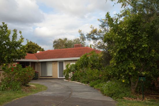 4 Bunning Ct, Hamersley, WA 6022