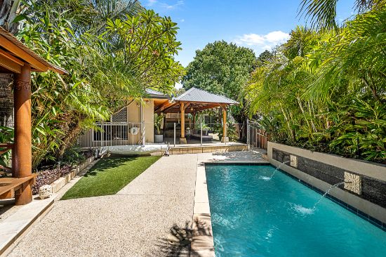 4 Burroughs Road, Karrinyup, WA 6018