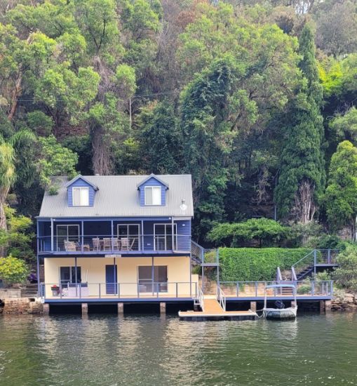 4 Calabash Point, Berowra Waters, NSW 2082