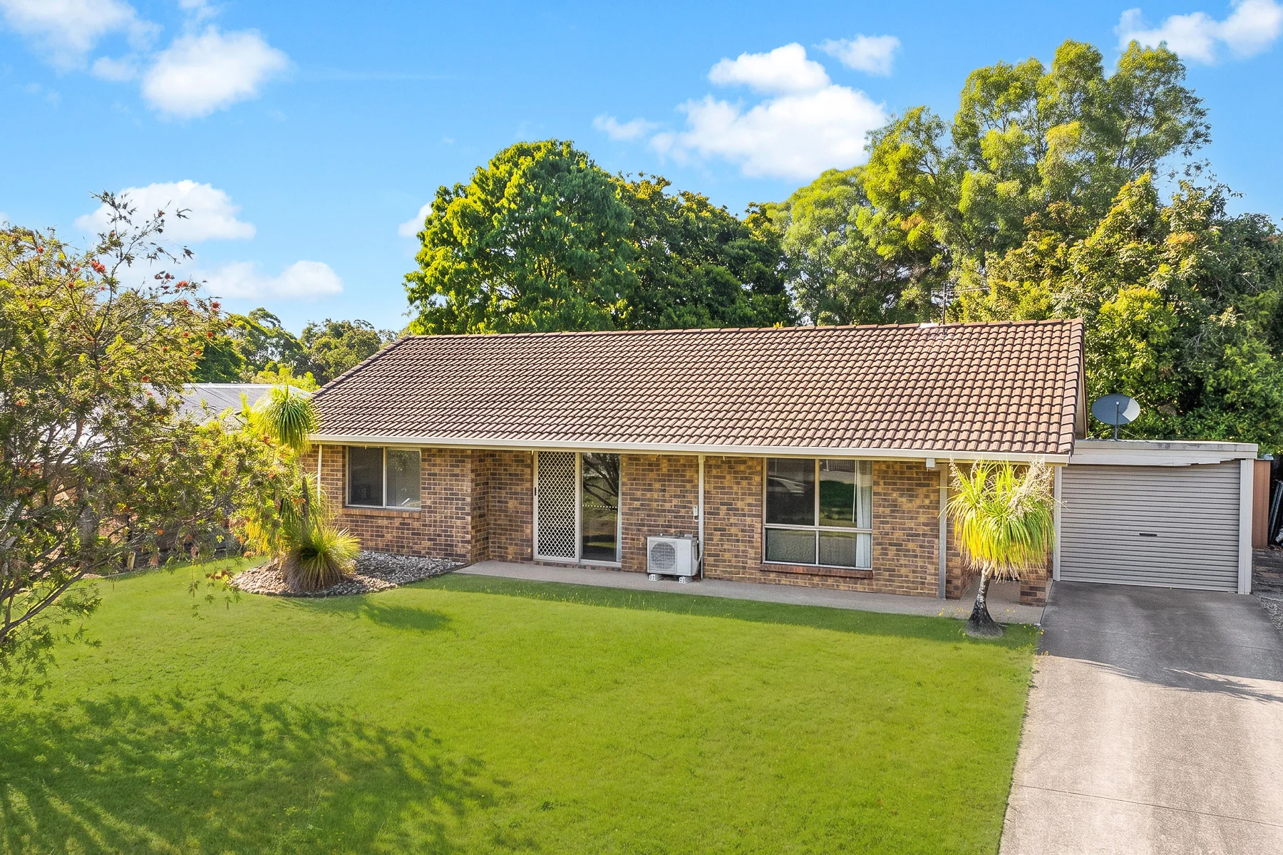 4 Coorara Court, Mount Coolum, Qld 4573