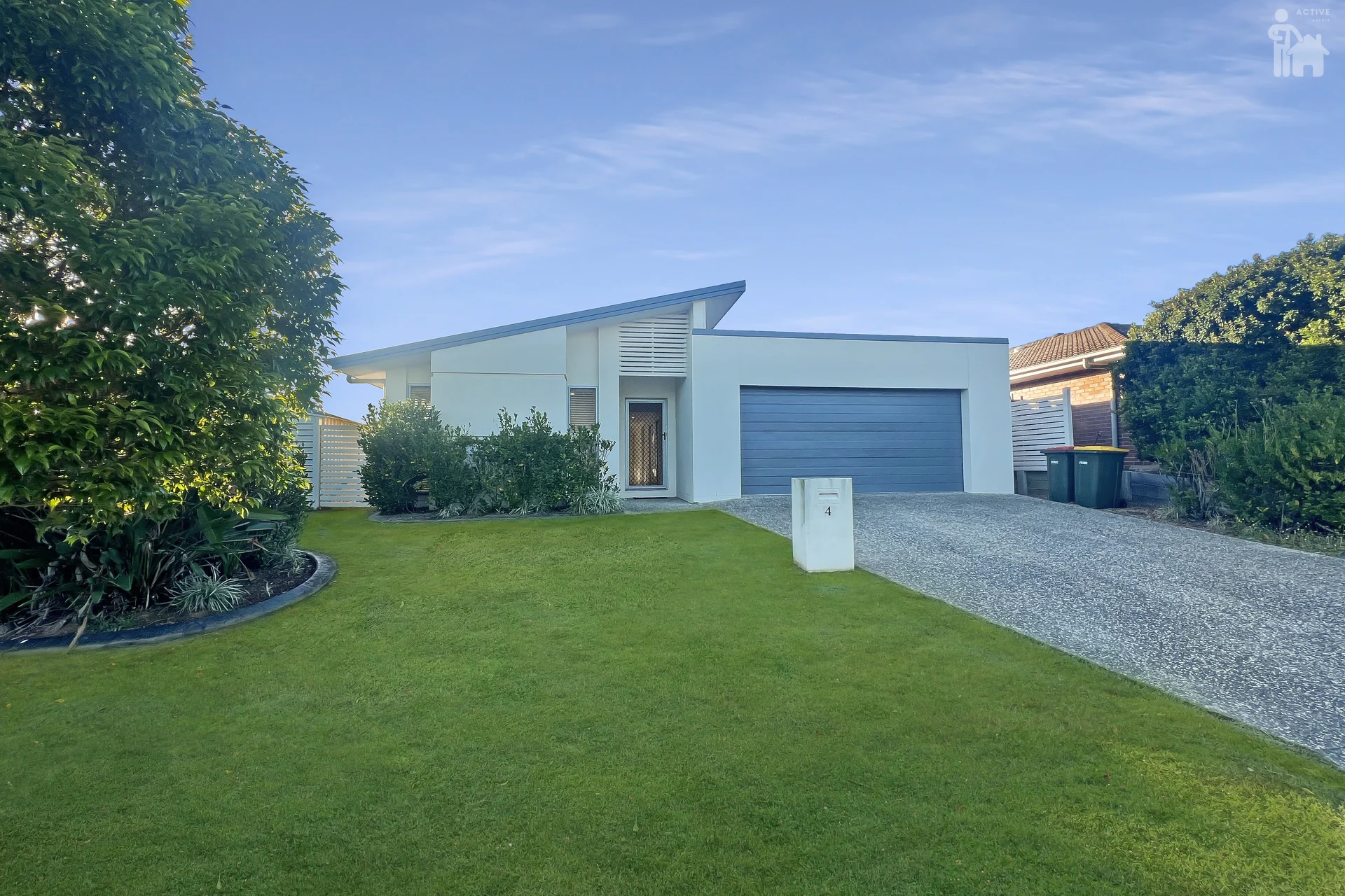 4 Dawes Crescent, Urraween, Qld 4655
