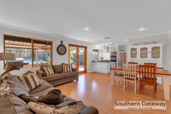 4 Dawkins Court, Leda, WA 6170