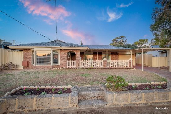 4 Deakin Court, Kelmscott, WA 6111