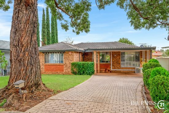 4 Dryden Place, Wetherill Park, NSW 2164