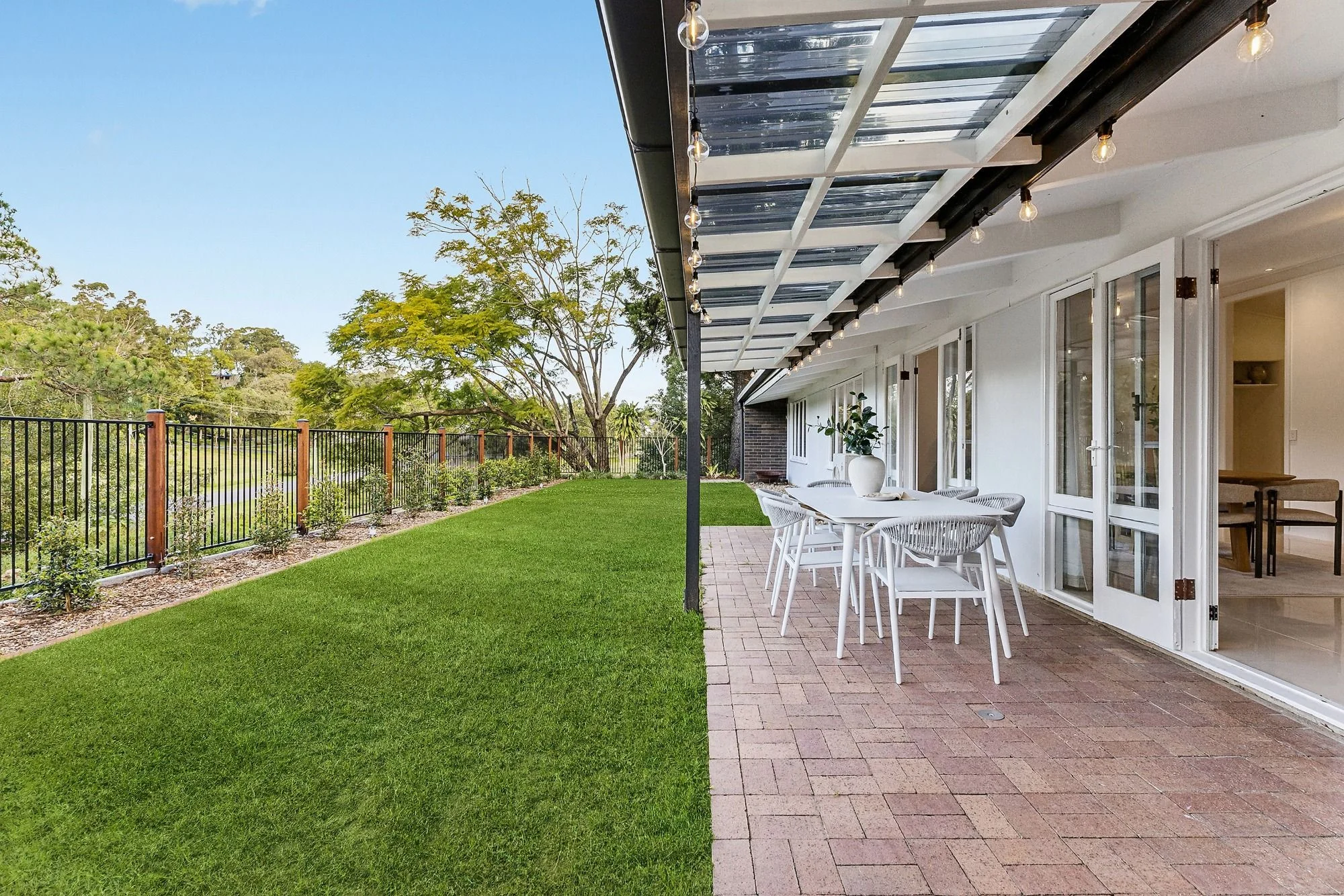 4 Eddystone Road, Corinda QLD 4075