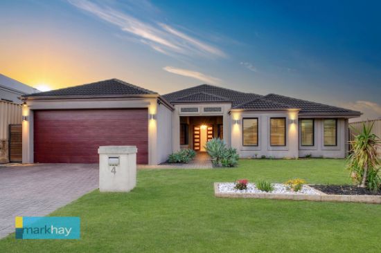 4 El Porto Way, Iluka, WA 6028