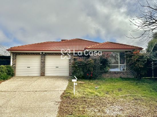 4 Elm Grove, Gungahlin, ACT 2912