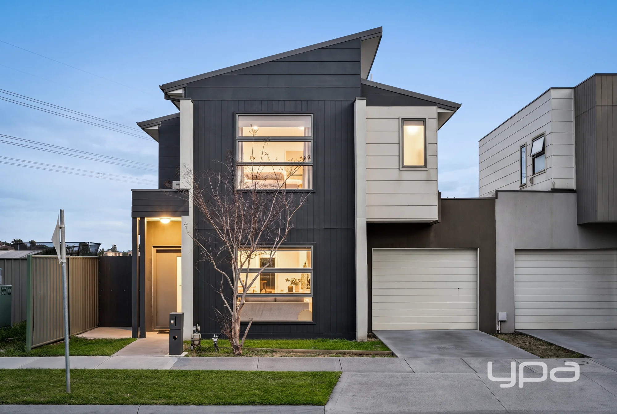 4 Everglade Crescent, Roxburgh Park, Vic 3064