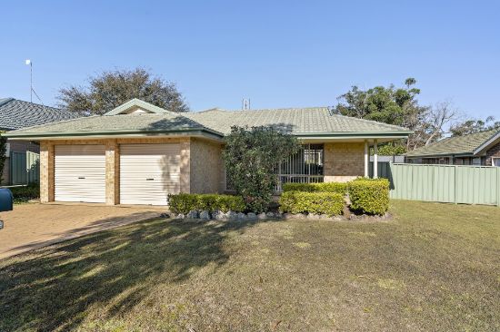 4 Hayward Place, Cooranbong, NSW 2265