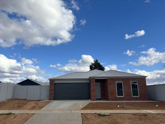 4 Ian Street, Mildura, Vic 3500