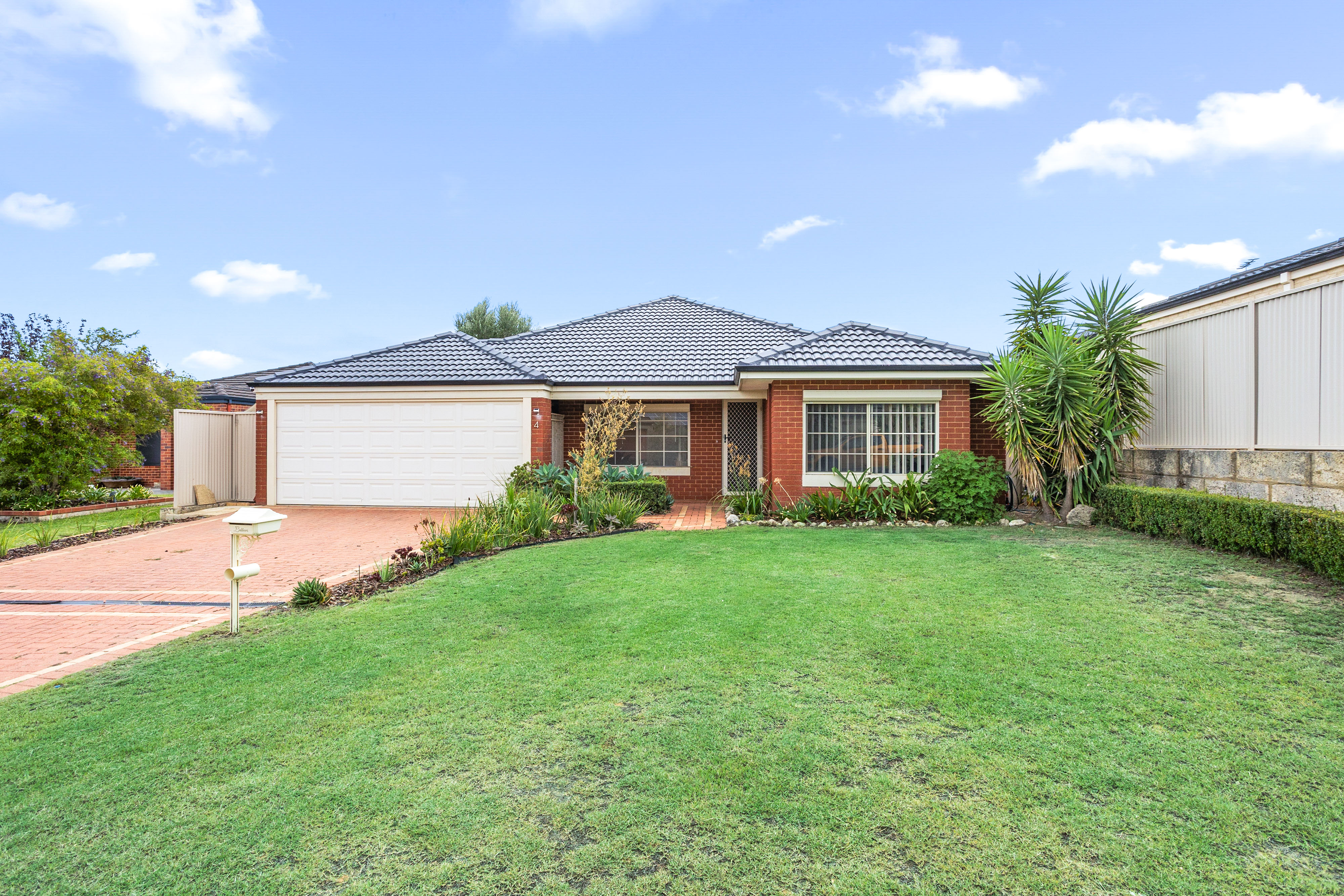 4 Karda Way, Bertram, WA 6167 4 Karda Way, Bertram, WA 6167