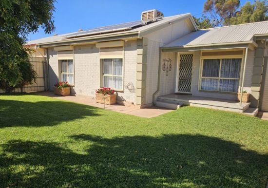 4 Kearns Street, Whyalla Stuart, SA 5608