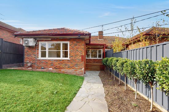 4 Lyne Grove, Brunswick West, Vic 3055