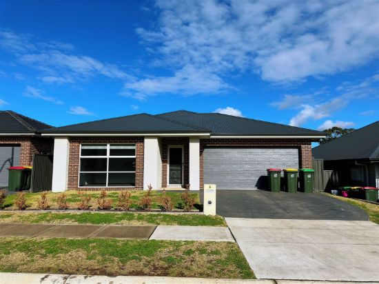 4 Maltin St, Spring Farm, NSW 2570