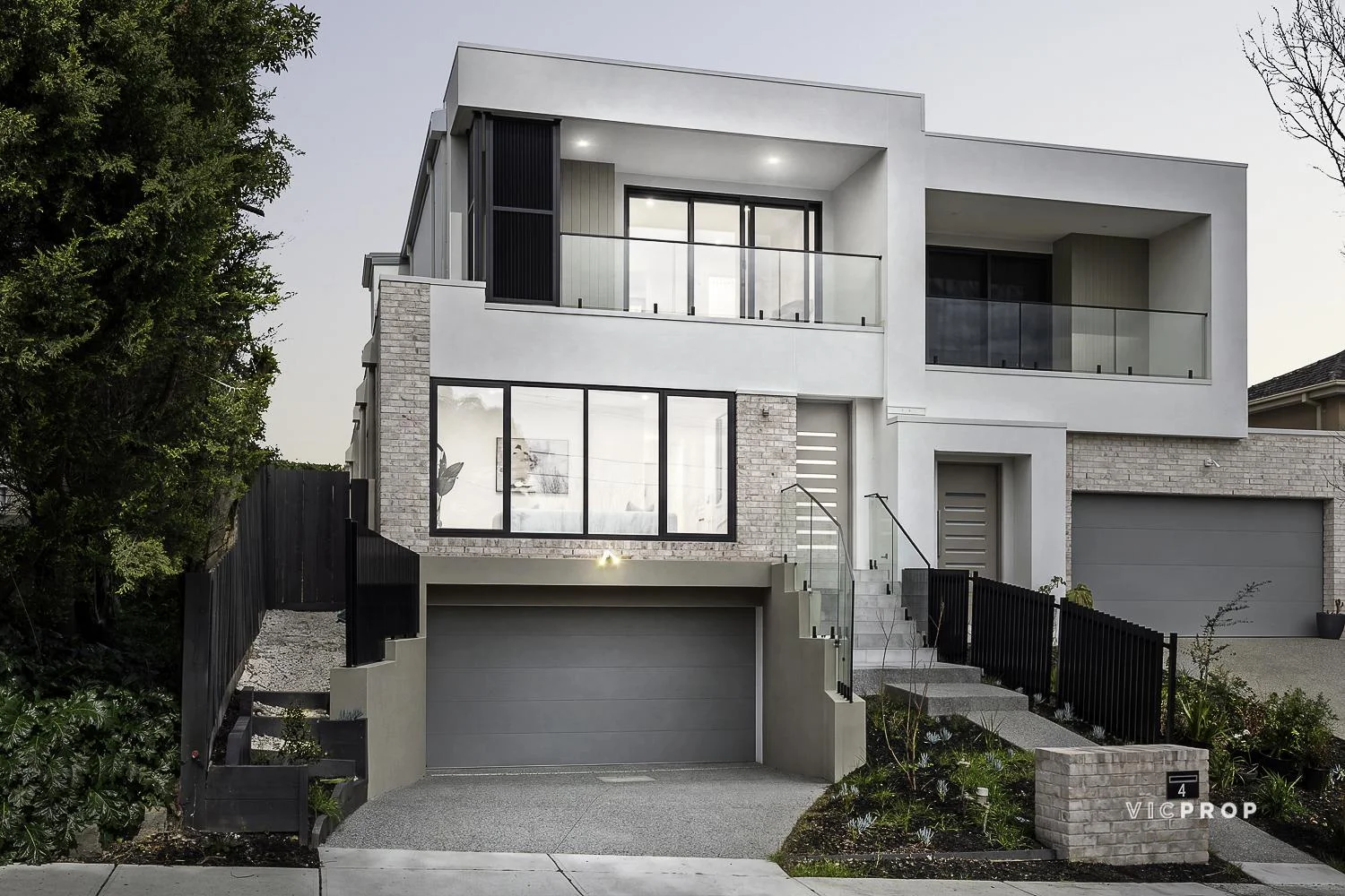 4 Mayfair Avenue, Templestowe Lower, Vic 3107