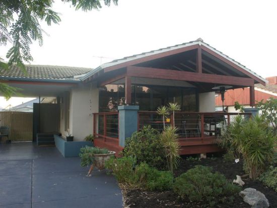 4 Montes Square, Riverton, WA 6148