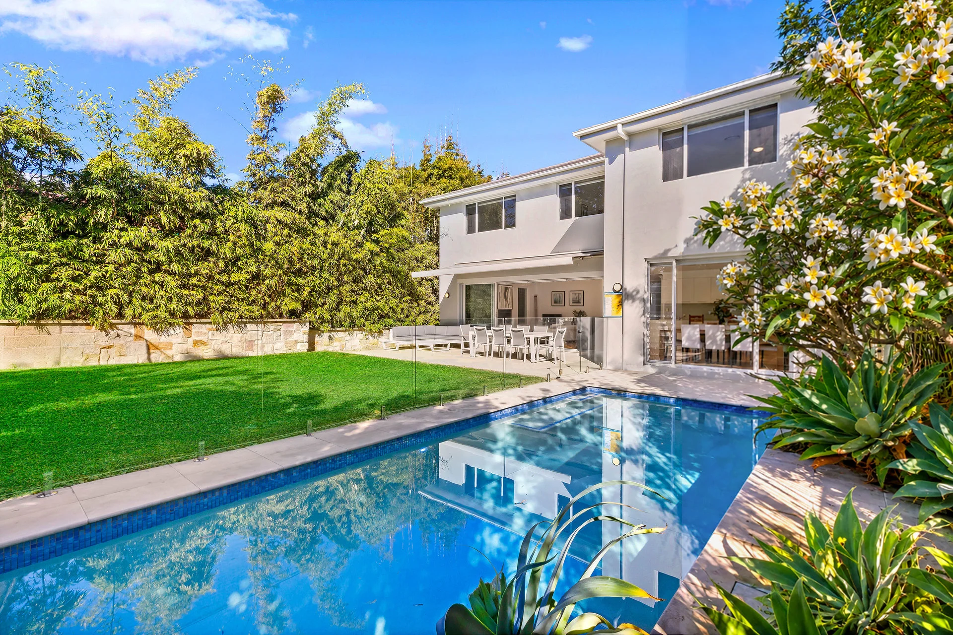 4 Narrabeen Park Parade, Warriewood, NSW 2102