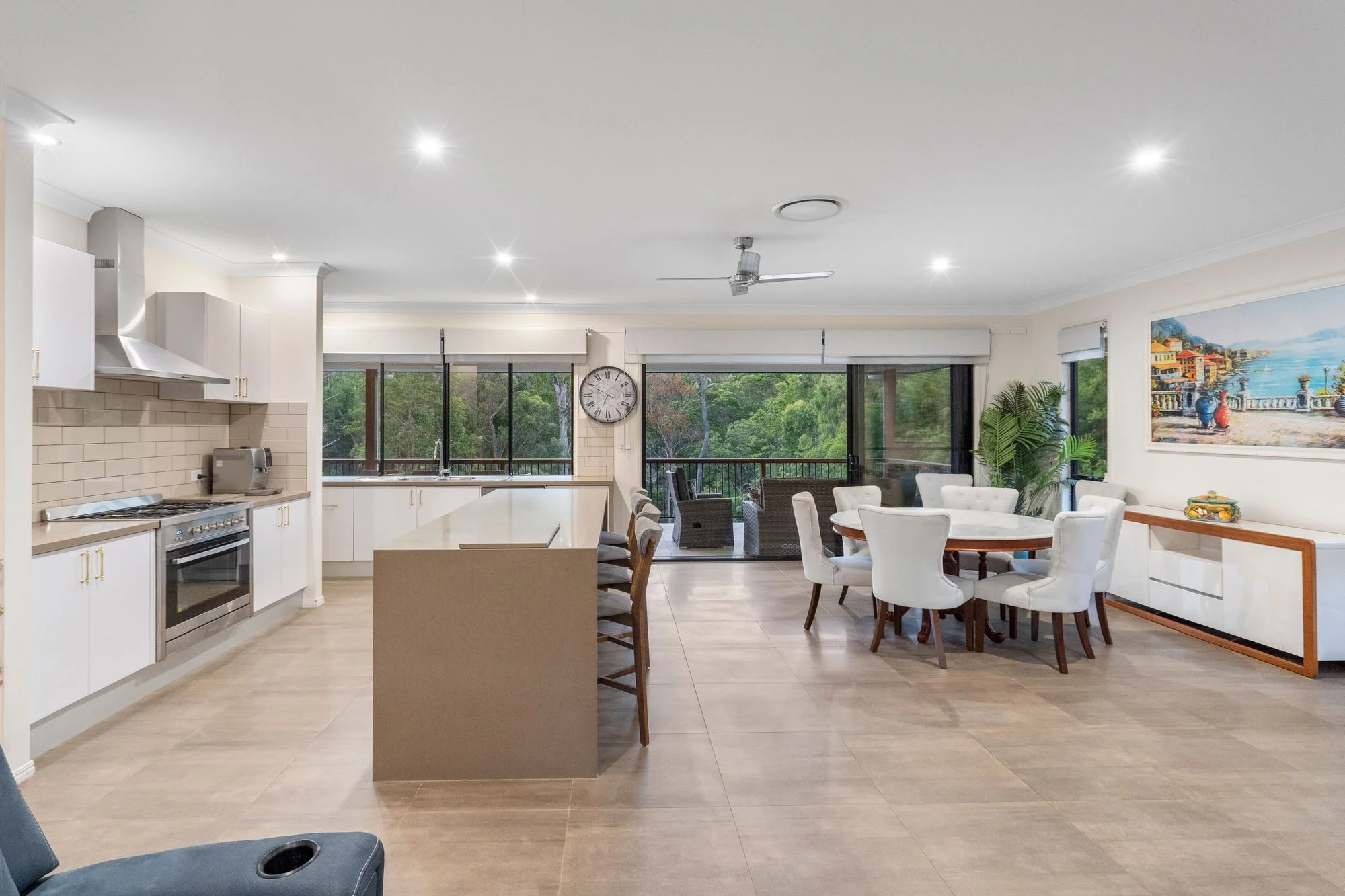 4 Narrabri Court, Gaven, Qld 4211