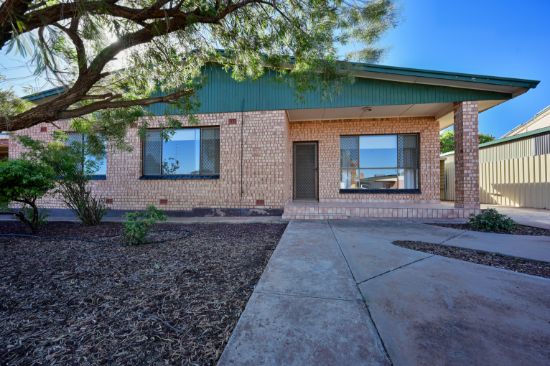 4 Neill Street, Whyalla Playford, SA 5600