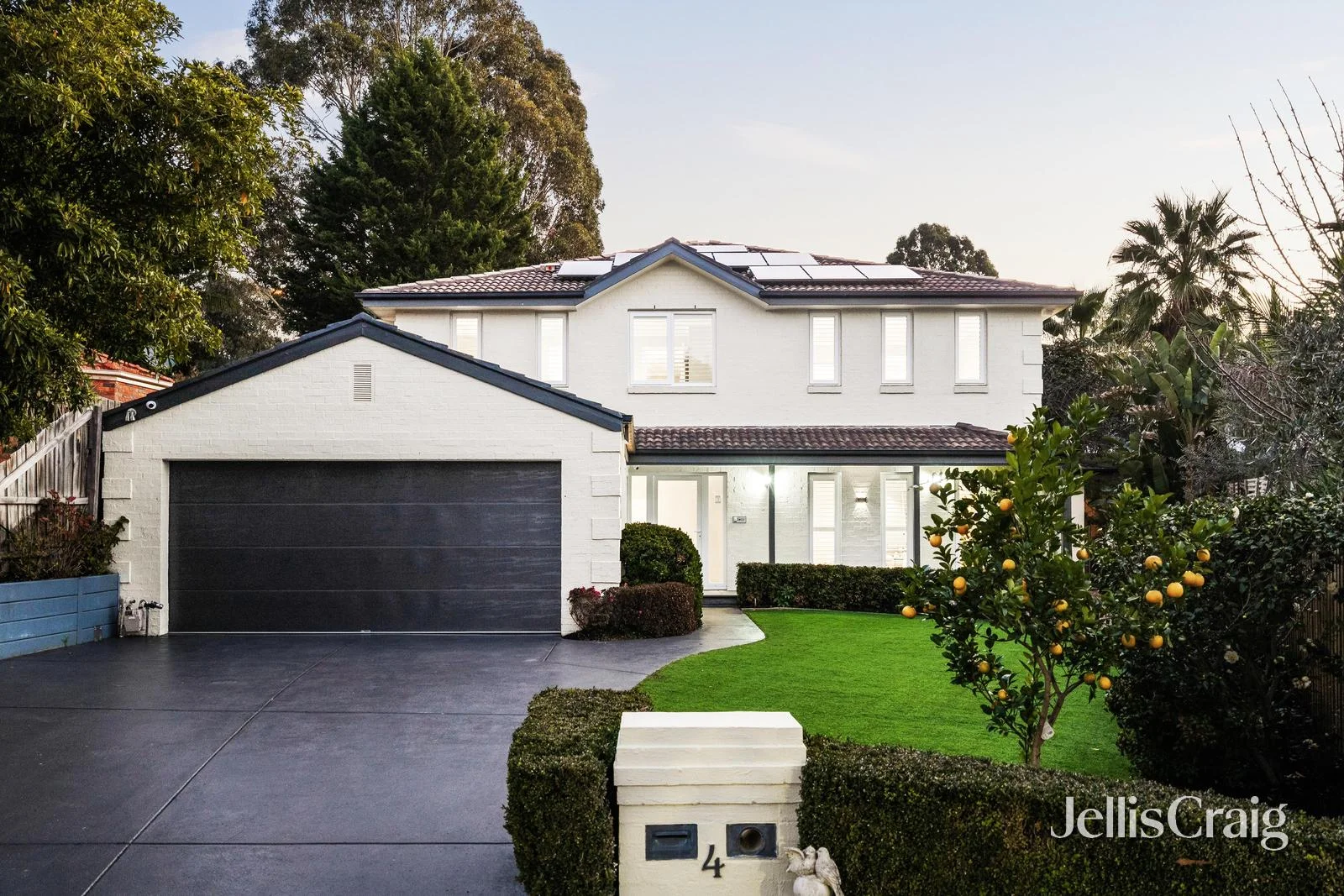 4 Paisley Close, Templestowe, Vic 3106