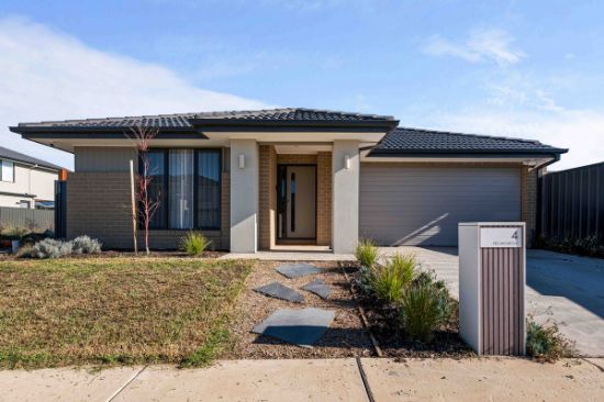 4 Pecan Grove, Clyde North, Vic 3978