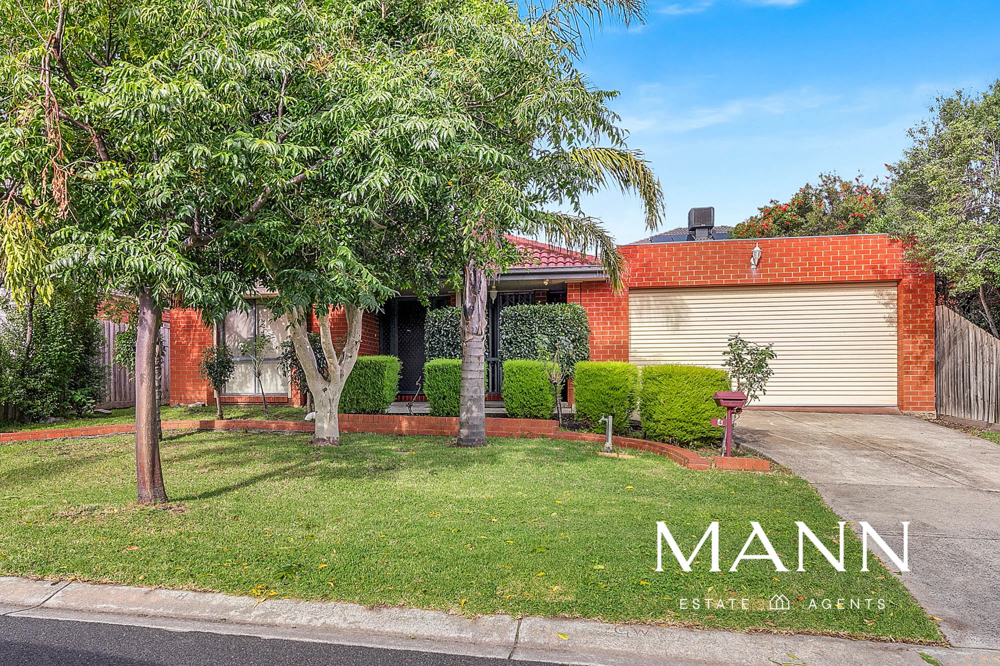 4 Pleasant Close, Mill Park, Vic 3082