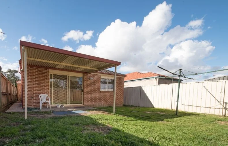 4 Sandover Court, Wattle Grove, NSW 2173