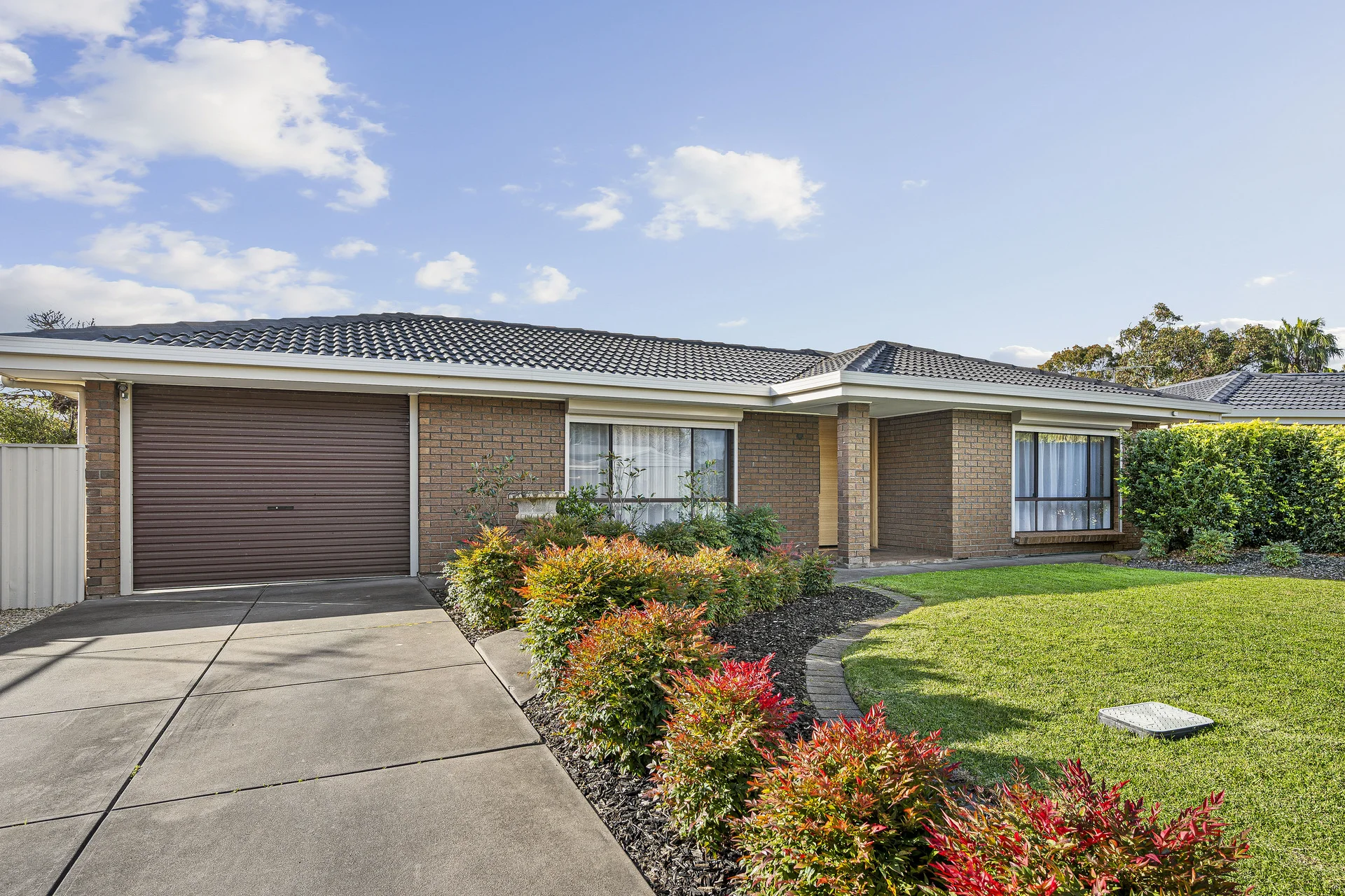 4 Shirley Court, Woodcroft, SA 5162
