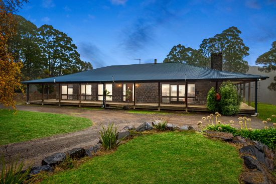 4 Sims Road, Kinglake Central, Vic 3757
