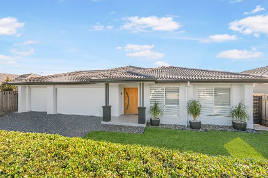 4 Songbird Circuit, Port Macquarie, NSW 2444