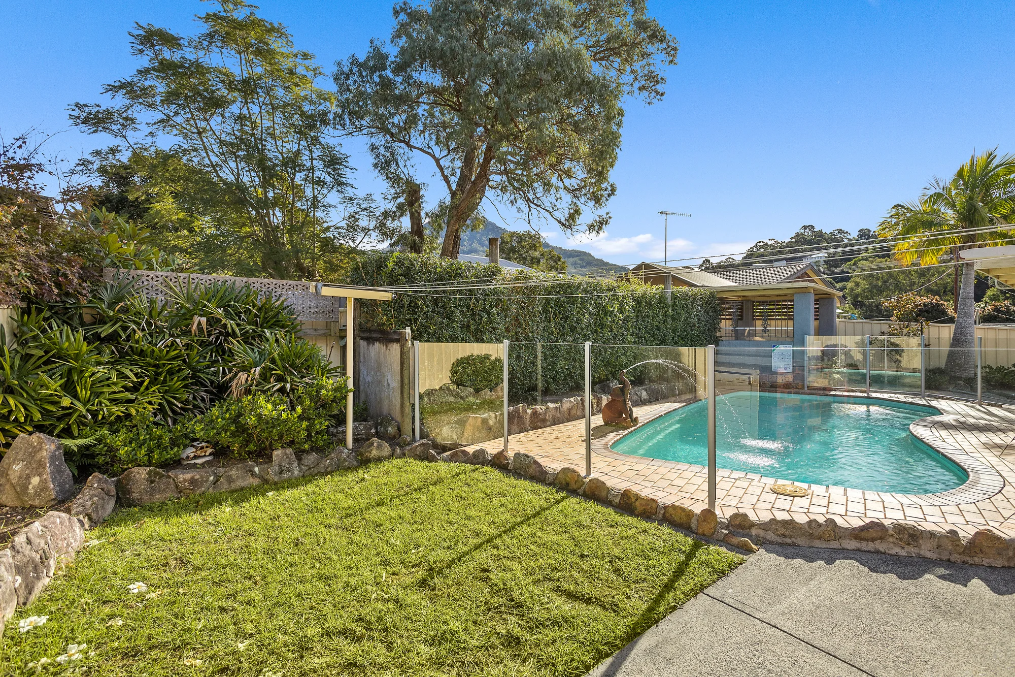 4 Susan Pl, Farmborough Heights, NSW 2526