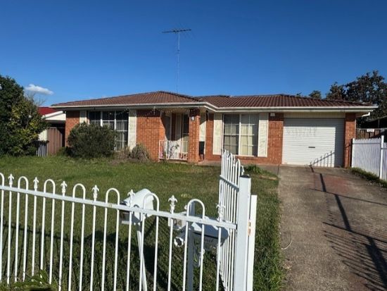 4 Thalia Street, Hassall Grove, NSW 2761