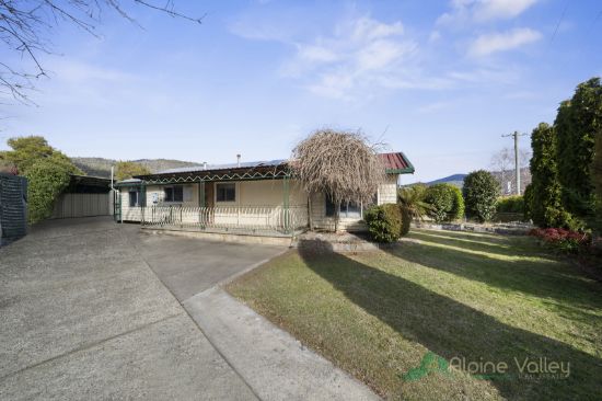 4 Valley Avenue, Mount Beauty, Vic 3699