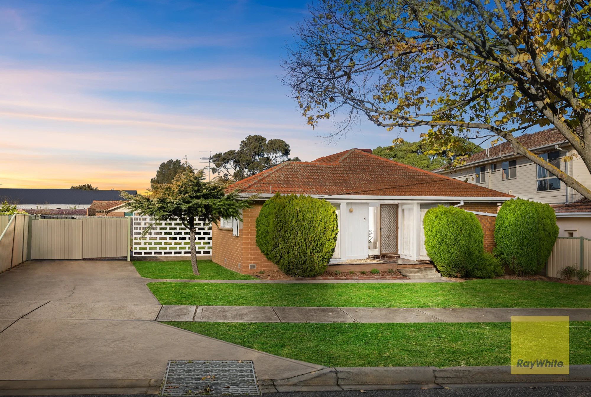 4 Wandsworth Avenue, Deer Park, Vic 3023
