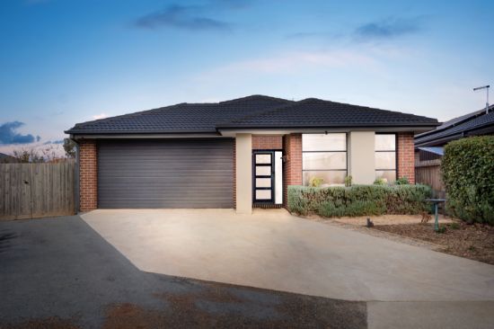 4 William Court, Lancefield, Vic 3435