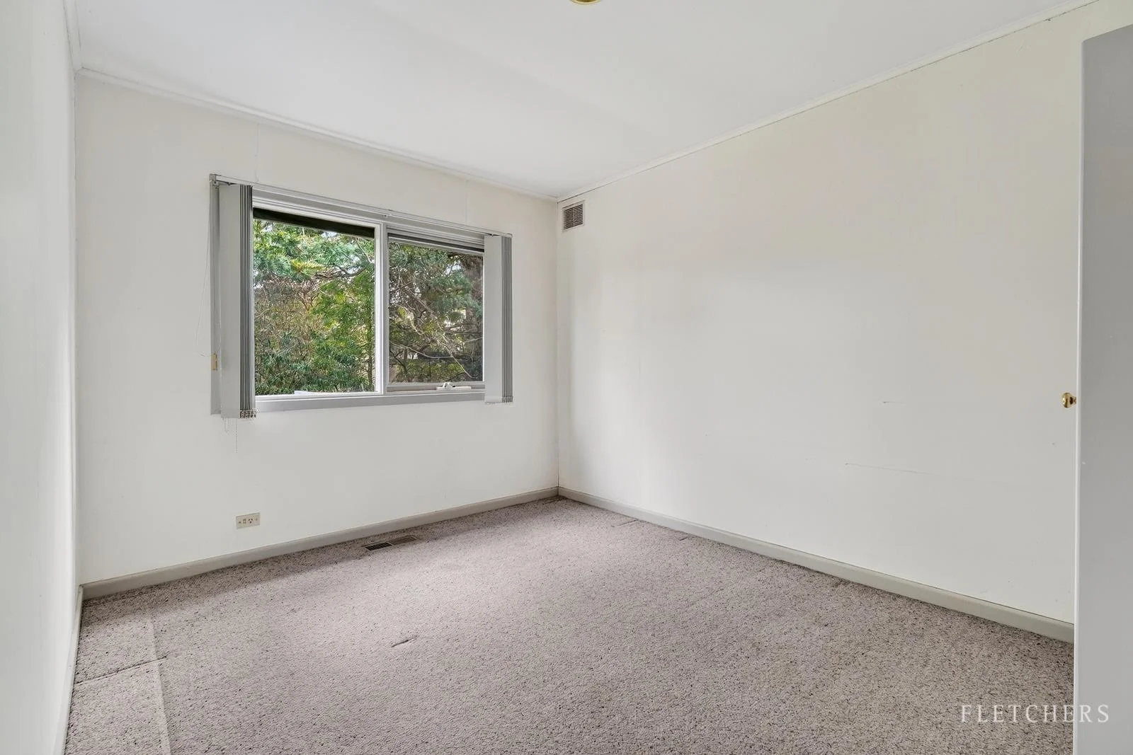 4 Willow Avenue, Mitcham, Vic 3132