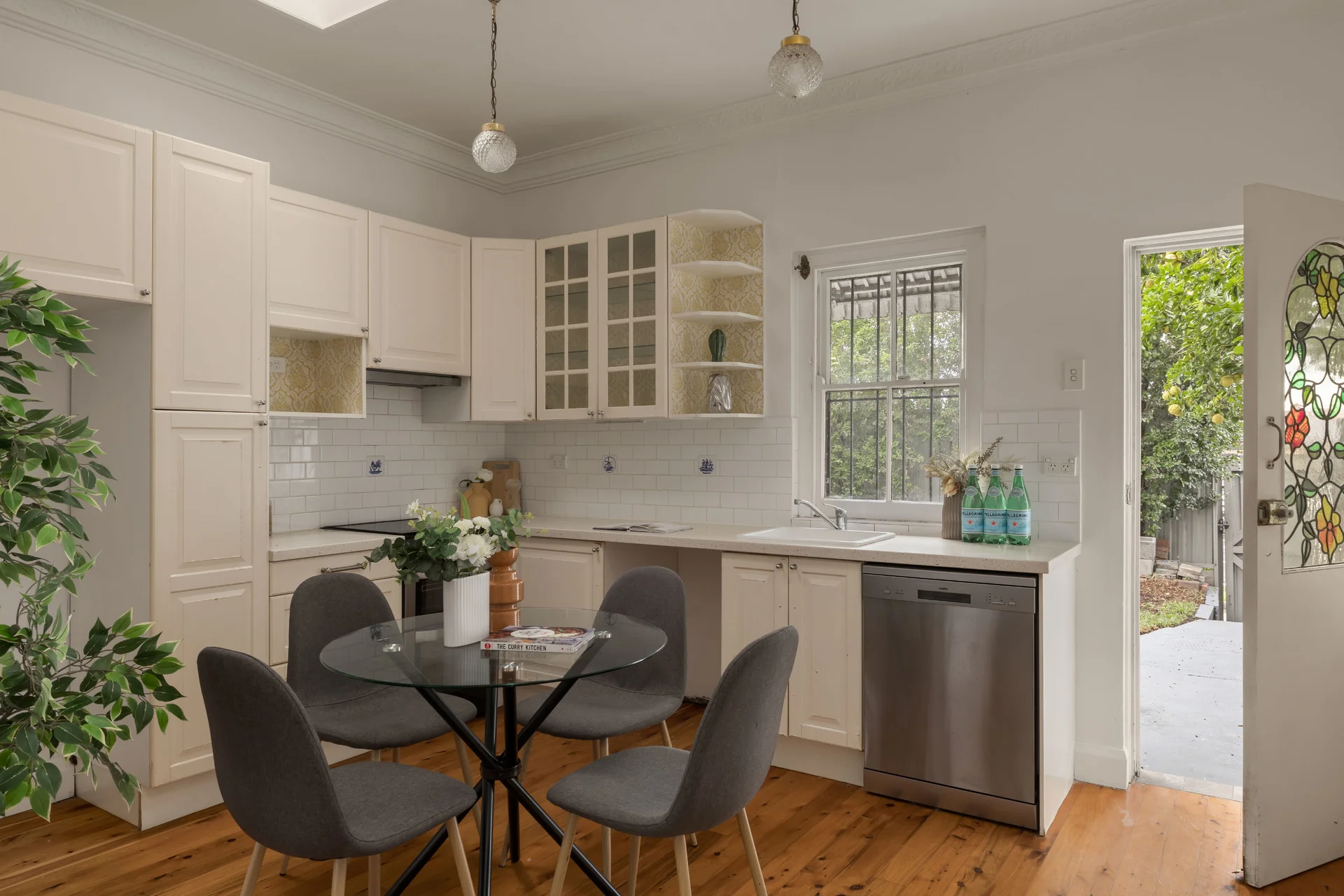 40 Canterbury Road, Hurlstone Park, NSW 2193
