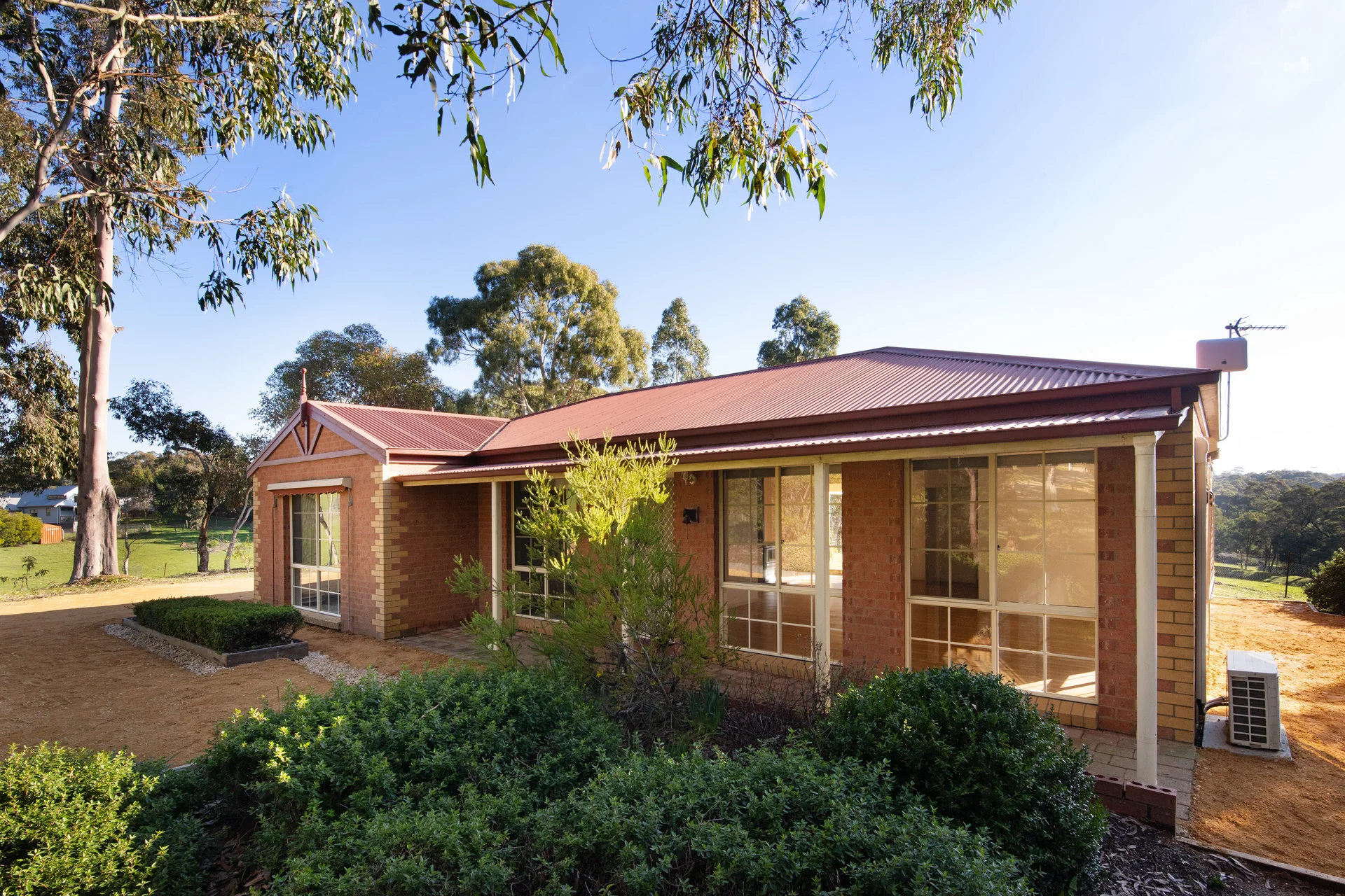 40 Cemetery Road, Elphinstone, Vic 3448