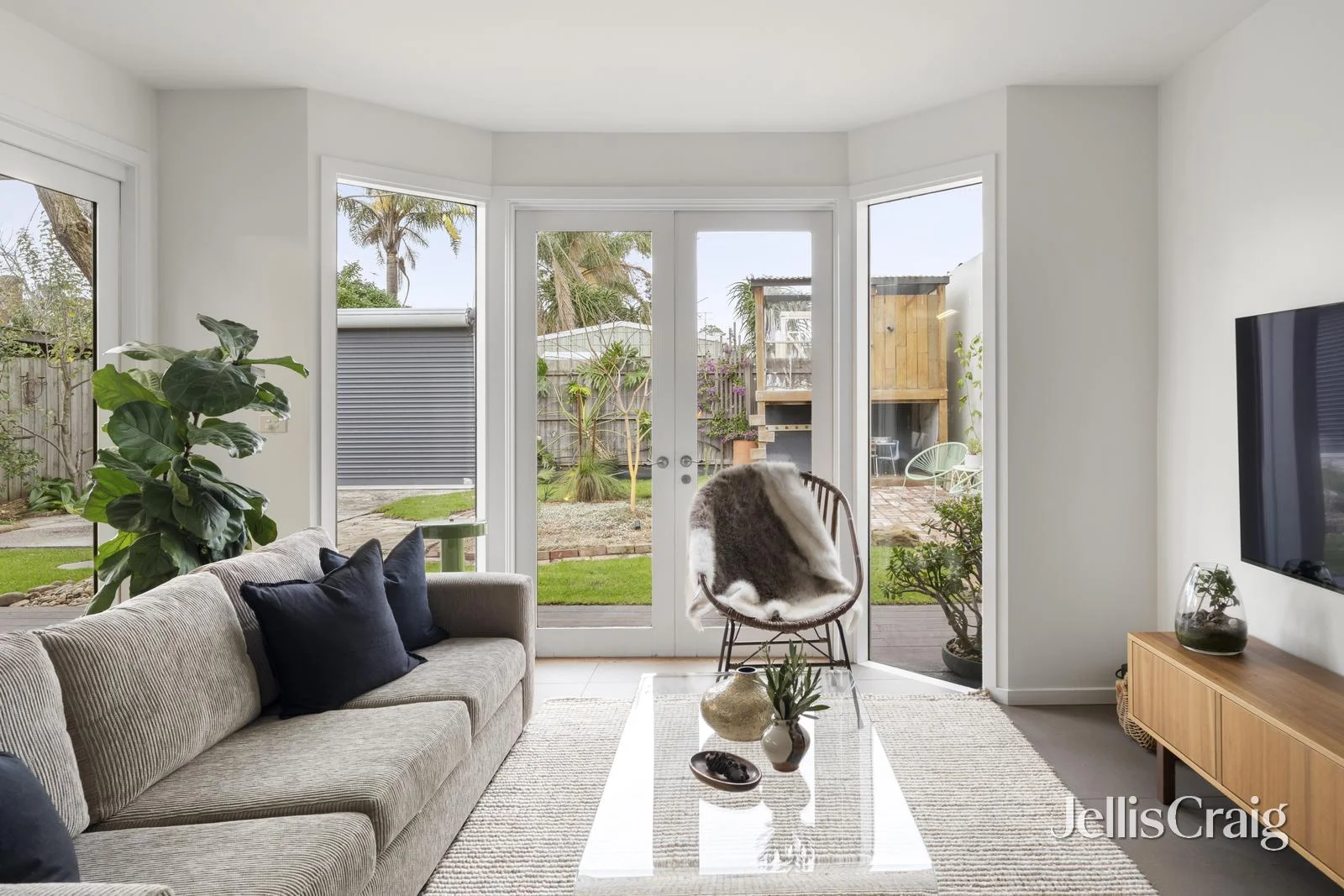 402 St Georges Road, Thornbury, Vic 3071