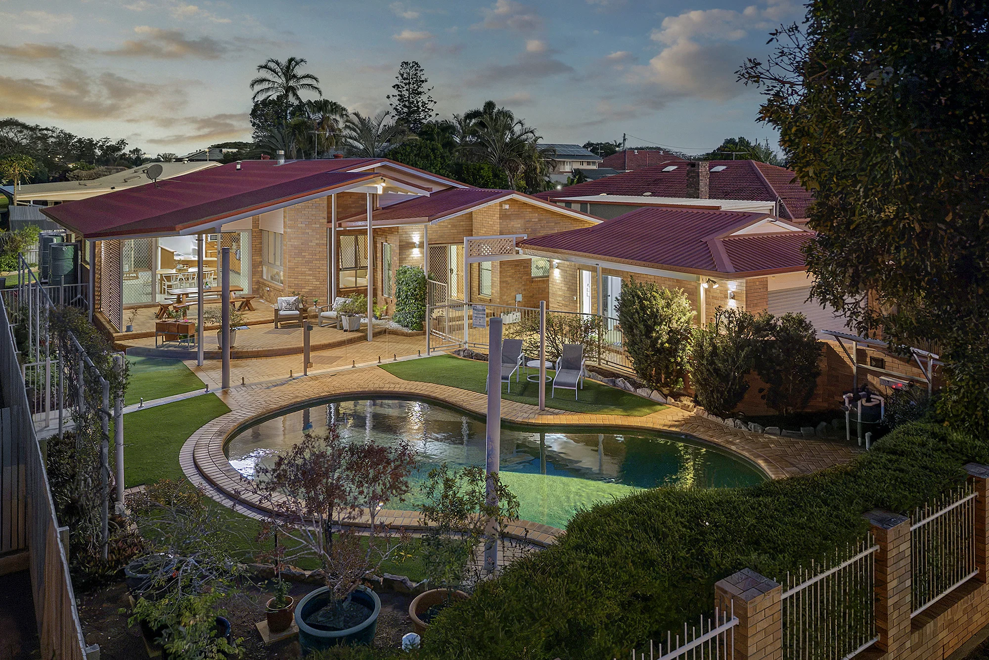 403 St Vincents Road, Nudgee, Qld 4014