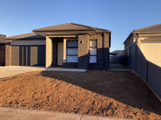 41 Barrett Street, Lancefield, Vic 3435